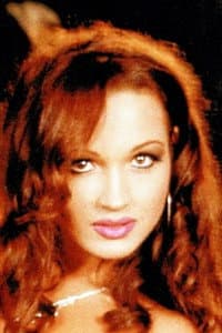 Madalina Ray in Stavros 2