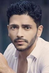 Arjun Chakrabarty in Janla Diye Bou Palalo