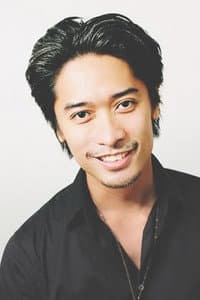 Karl Medina in Salvage