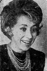 Carolyn Levine in China Rose