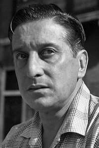 Giulio Stival in La vita semplice