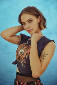 Mila Furst in Zastoj