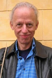 Jan Tiselius in Tillfällig fru sökes