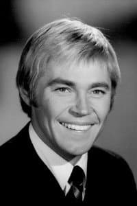 Dennis Cole in Pretty Smart