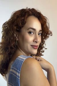 Isadora Lis in Crescente