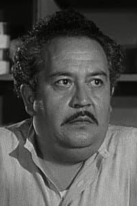 Nacho Galindo in Headline Hunters
