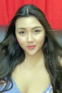 Emelyn Cruz in Taong Grasa