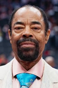 Walt Frazier in New York's Game: History of the Knicks (1946-1990)