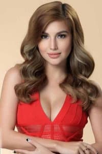 Nathalie Hart in Kusina Kings