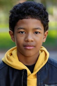 Jakari Fraser in Baking Christmas