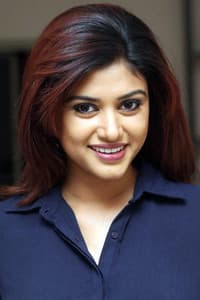 Oviya Helen in Silukkuvarupatti Singam