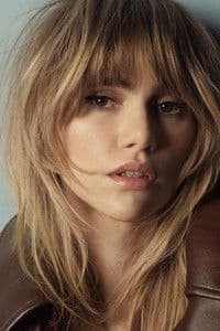 Suki Waterhouse in Bittersweet Symphony