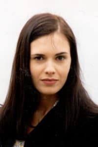 Erika Bernardi in Qui non è il paradiso