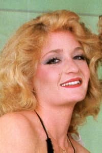 Melanie Scott in Hell Riders