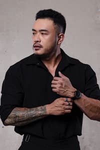 Khuyến Dương in Bóng Ma Nhà Hát