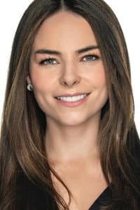 Alejandra Robles Gil in La hora de Salvador Romero