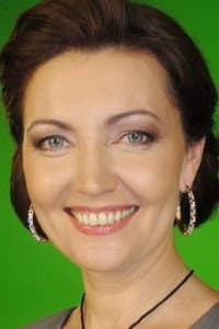 Olga Zubkova in Снежная Королева: Зазеркалье