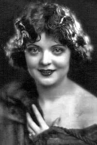 Ethel Shannon in The Texas Trail