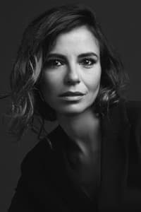 Teresa Tavares in Collider