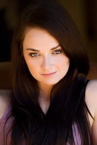 Anna Mae Wills in 16 Wishes