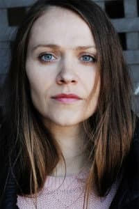 Larissa Fuchs in Wald