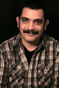 Emre Melemez in Duvar Duvar