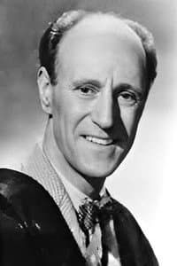 Arthur Howard in The Happiest Days of Your Life