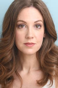 Maura Kidwell in Grasshoppers