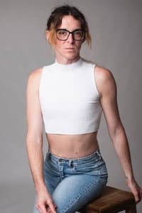 Lola Buzón in Love & Revolution