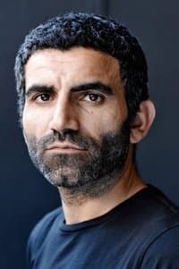 Aziz Çapkurt in Paradis