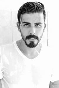 Thiago Saddi in Entre Frames
