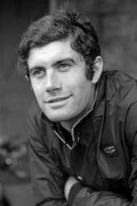 Giacomo Agostini in Amore formula 2