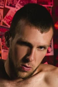 Daniel Dixx in All Hail The Kiing! 2