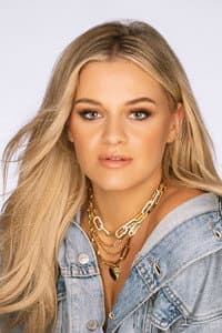 Kelsea Ballerini in Little Big Town's Christmas at the Opry