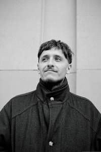 Juan Cáceres in Huir