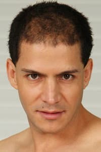 Jorge Fusco in Hola Papi 2