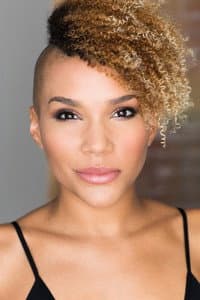 Emmy Raver-Lampman in The Beekeeper