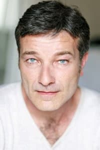 Laurent Schilling in Privation