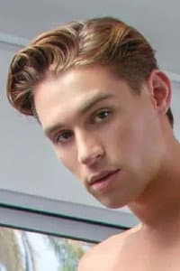 Shae Reynolds in Bully Him