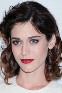 Lizzy Caplan in The Sidekick