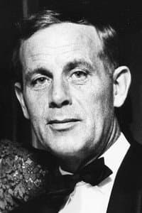 Arne Skouen in Arne Skouen - en mann for sin tid
