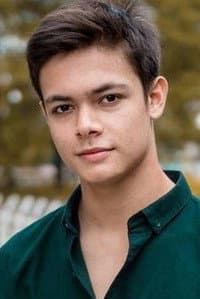 Bryan Andrew in MeloDylan