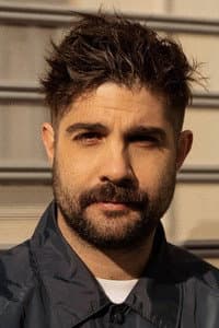 Nikolas Aggelis in Love in the End (Η Αγάπη Έρχεται στο Τέλος)