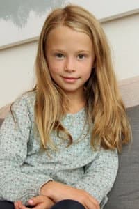 Grethe Eltervåg in Thelma
