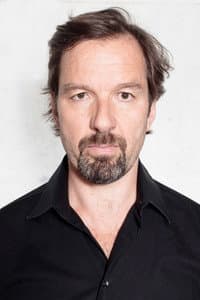 Michael Neuenschwander in Fast Alles