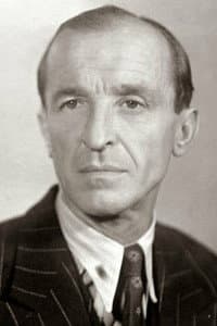 Andrey Fayt in Korolevstvo Krivykh Zerkal