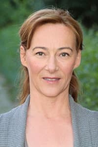 Dinah Geiger in Lachesis