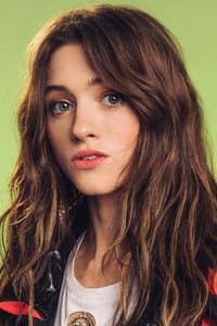 Natalia Dyer in After Her