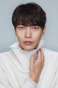 Lee Min-ki in 조선명탐정: 흡혈괴마의 비밀