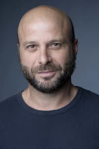 Antonio Márquez in La Doña